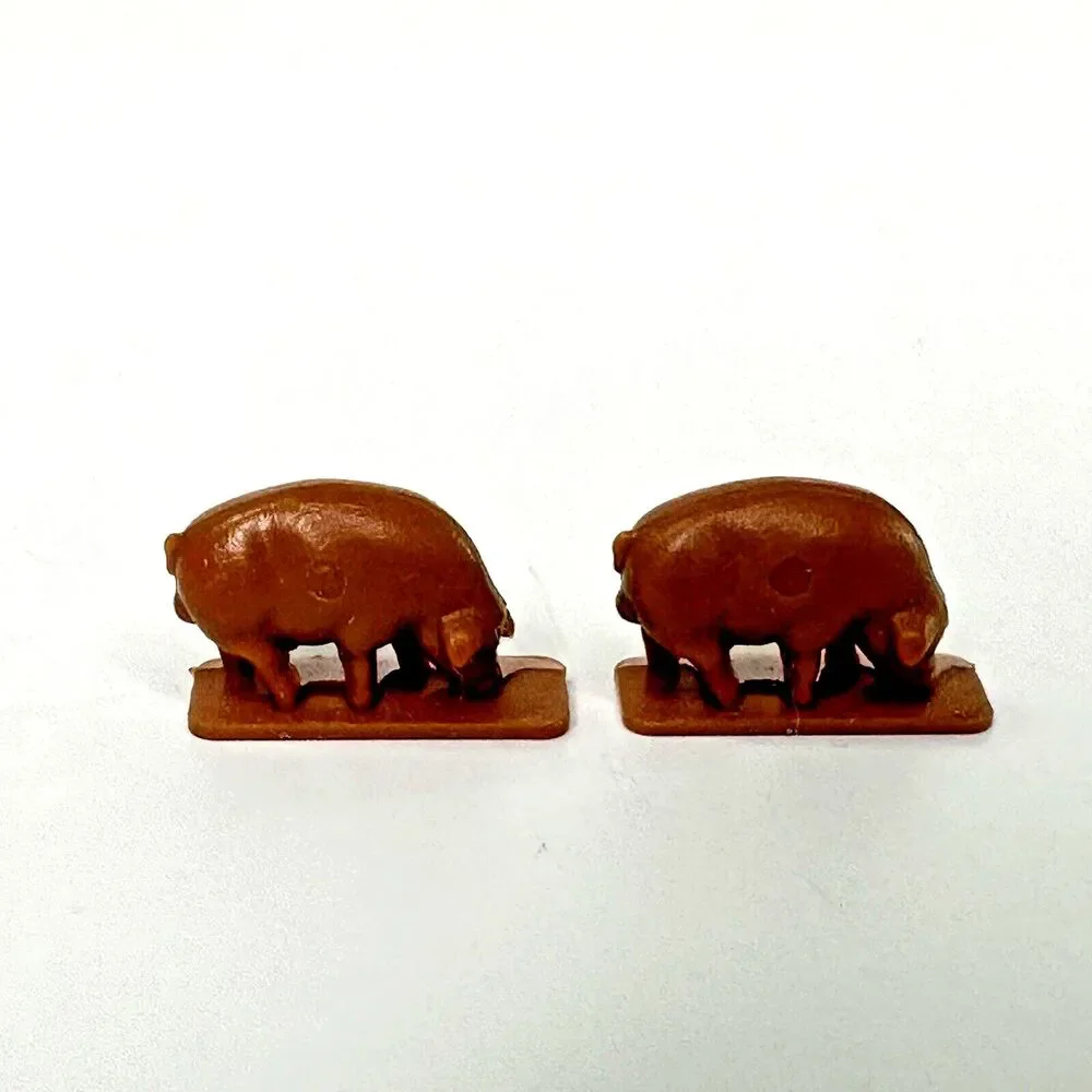 2 Vtg Miniature Brown Pig‎ Figures Hard Plastic Teeny Tiny .5